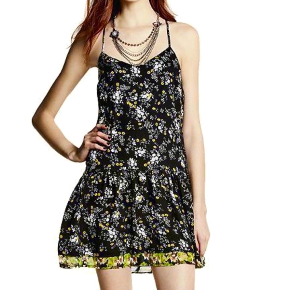 PRINCESS VERA WANG ~ Floral Print Summer Dress with Fabulous Back ~ Size Medium